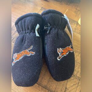 Thinsulate Toddler Size Black Fleece Mittens With Bengal Tiger 🐅 NWT  Waterroof